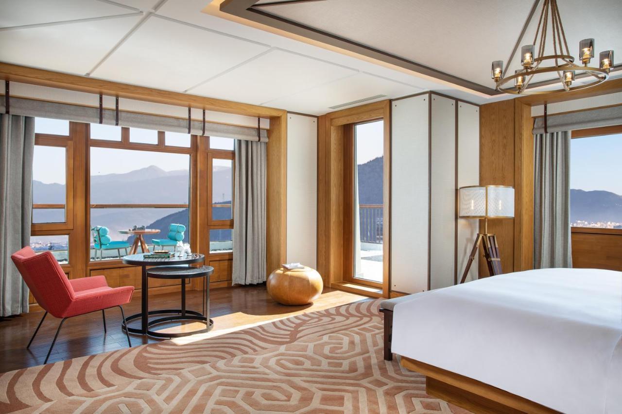 Hotel Indigo Diqing Moonlight City By Ihg Shangri-La Bagian luar foto